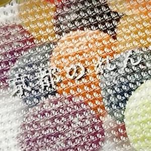 ���b�V���f�ނ̓���